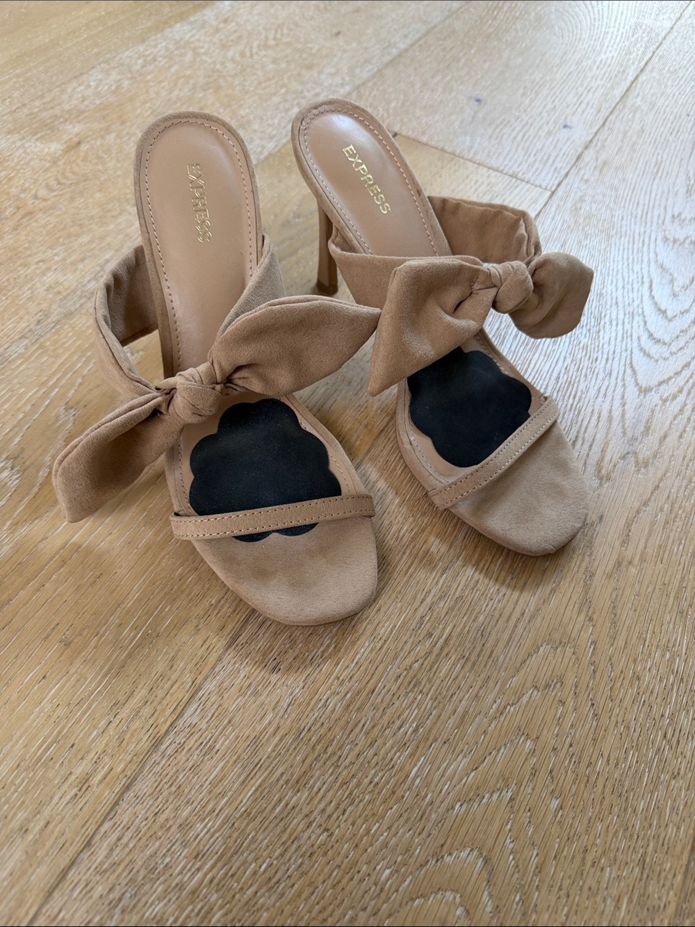 Express Beige Bow High Heel Slide